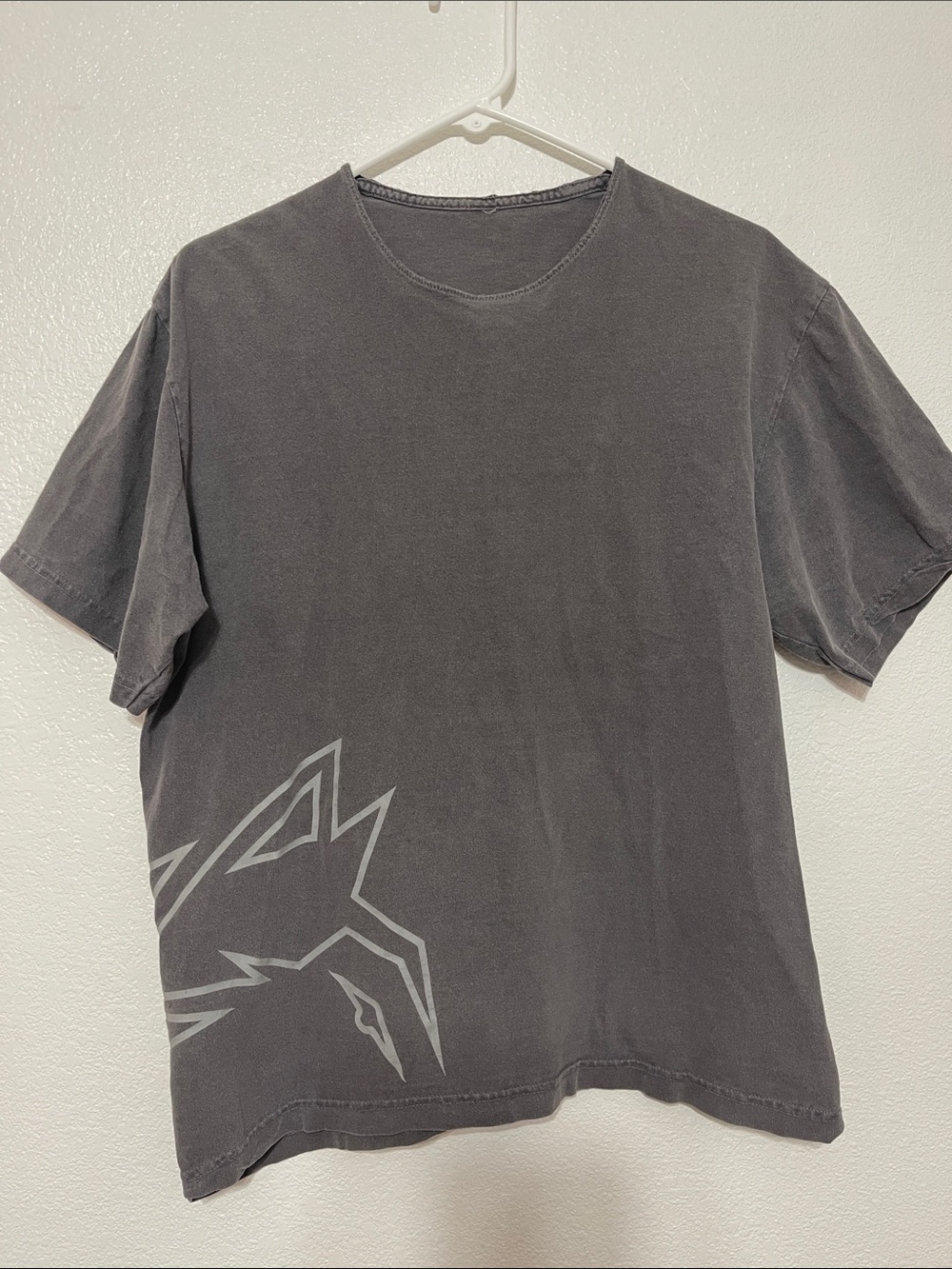 Alphalete Charcoal Gray Graphic Men’s Shirt